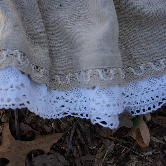 Vintage Dirndl Bavarian Tyrolean Skirt, Oktoberfest Peasant Skirt, Size XS - Picture 5 of 6